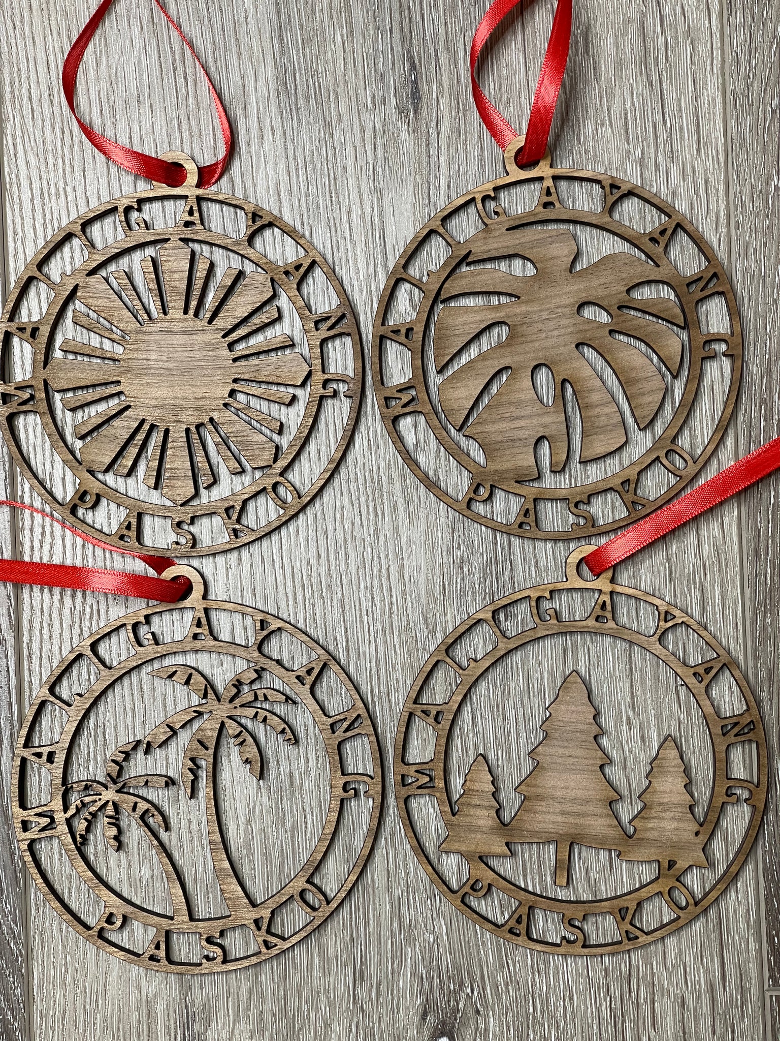 Maligayang Pasko Ornament